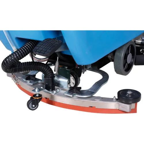 Global Industrial™ Auto Floor Scrubber With Traction Drive, 26" Cleaning Path