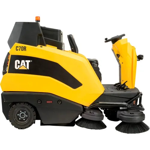 Cat® C70R Ride-On Sweeper, 70" Cleaning Path